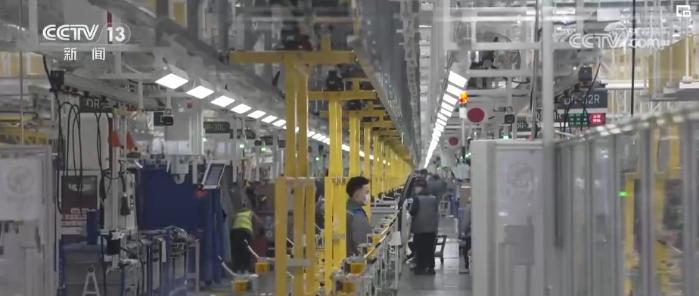 產(chǎn)能過(guò)剩論遭國(guó)際專(zhuān)家駁斥 中國(guó)新能源助力全球綠色轉(zhuǎn)型